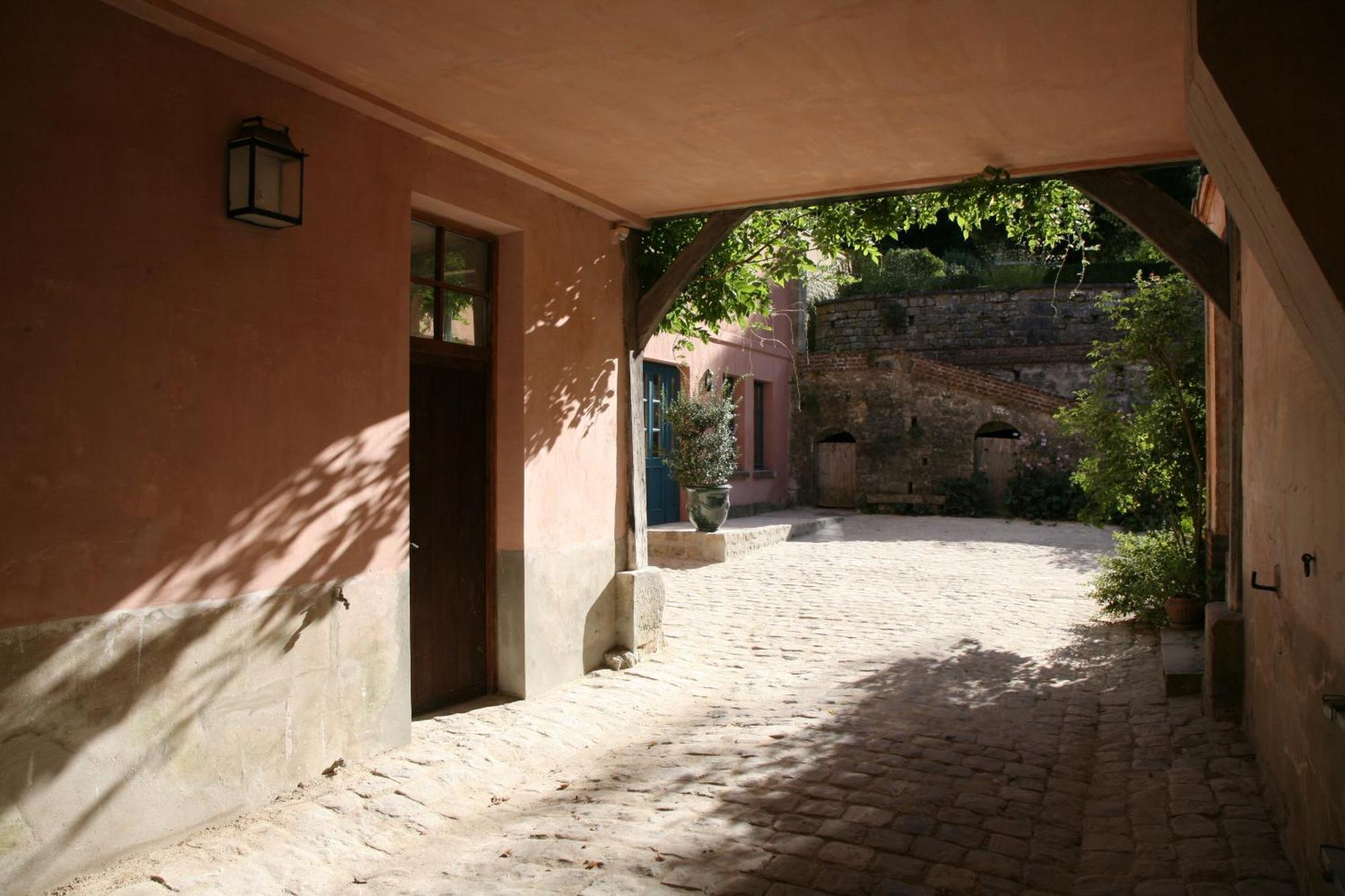 Chez Jules Et Leonie Panzió Valmondois Kültér fotó